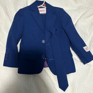 Kids suit